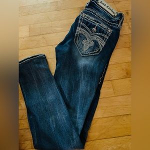 Rock revivals skinny jeans